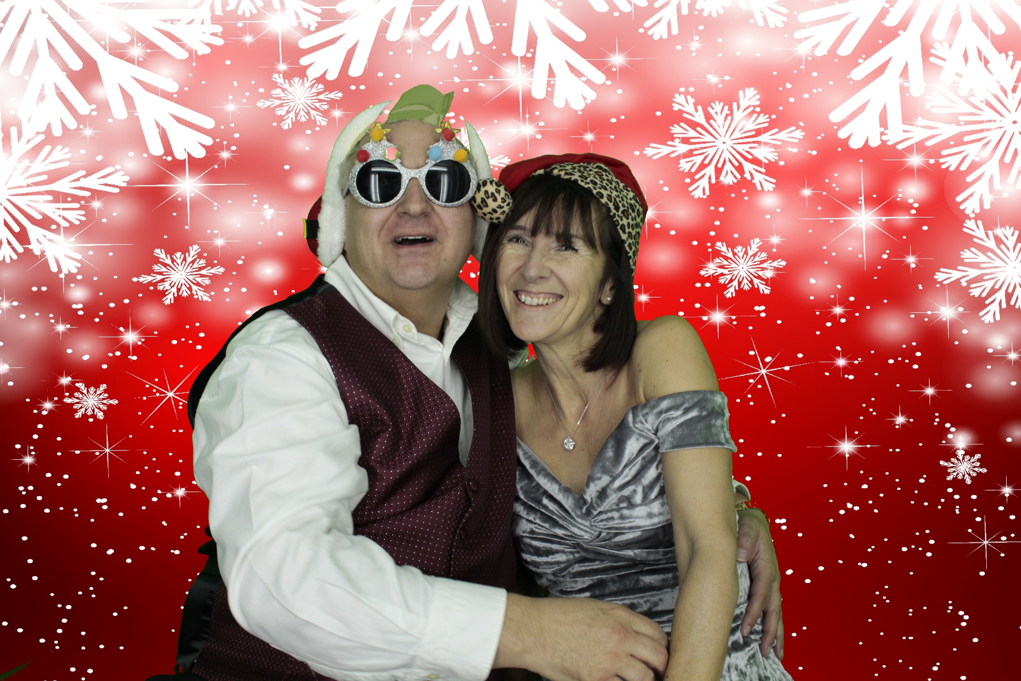 Silvermere Christmas Party | View more photos from the event at gallery.myphotoboothexperience.co.uk/u/MyPhotoBoothExperienceLtd/Silvermere-Christmas-Party-3